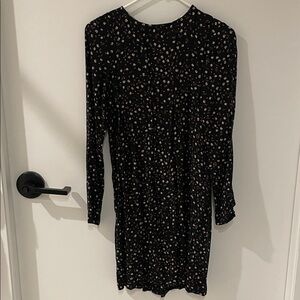 Black long sleeve dress